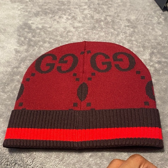 Gucci Burgundy and Black Logo Beanie - Picture 2 of 3